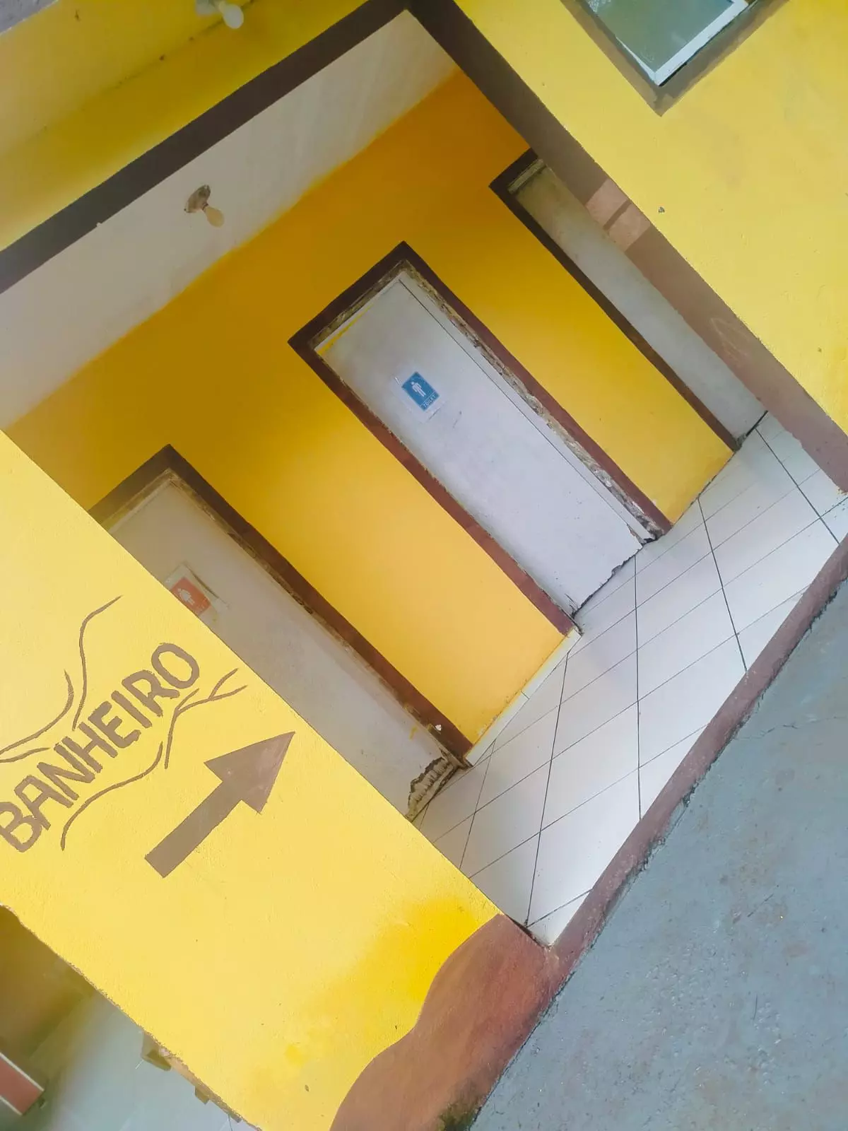 Clínica Médio Padrão em Águas Vermelhas